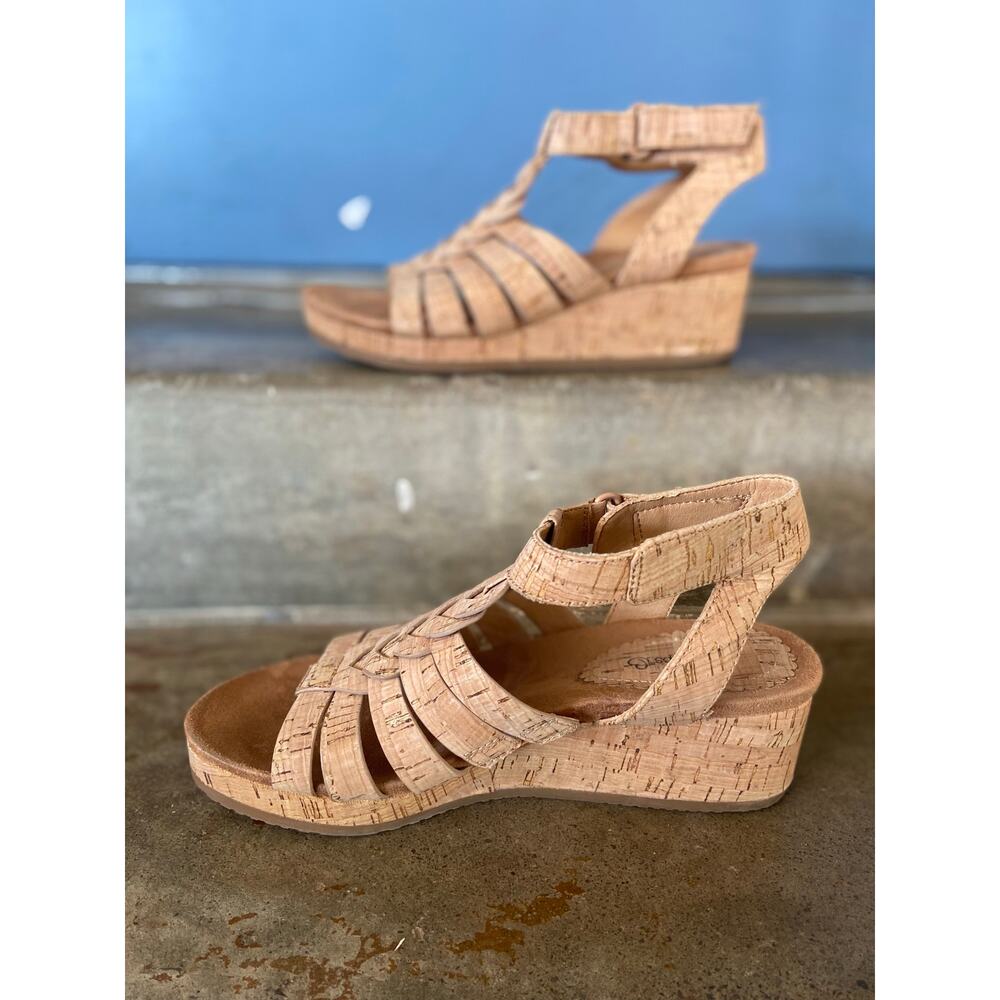 Baretraps Nickie natural cork gladiator style wedge sandal - Picture 3 of 11